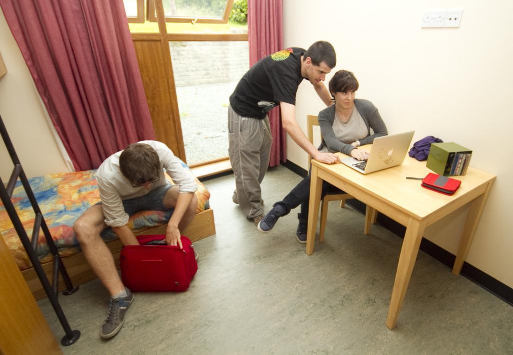 Errigal Youth Hostel Gweedore Dış mekan fotoğraf